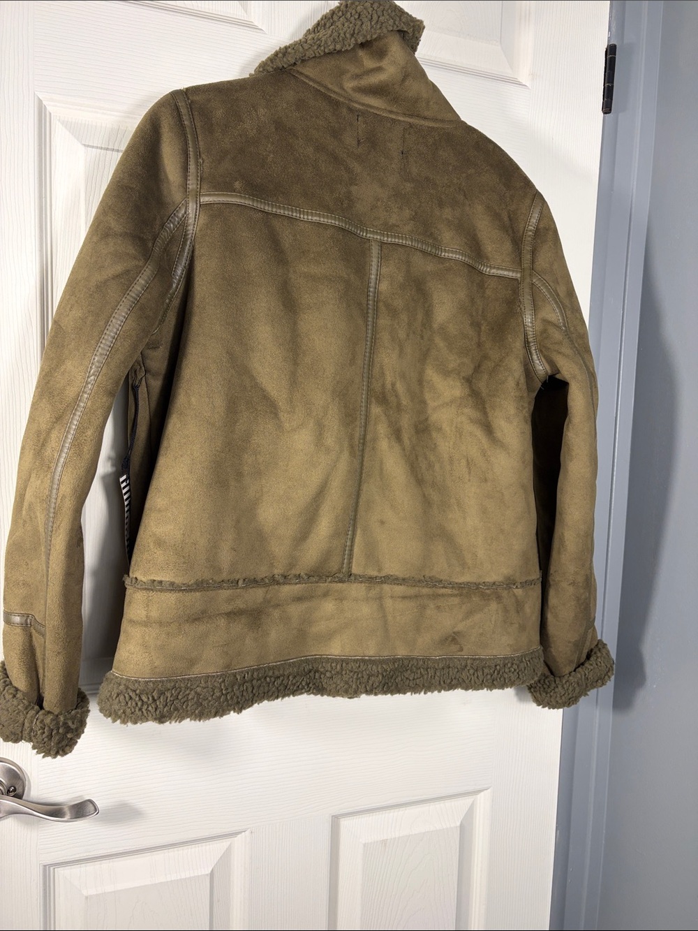 Haute Monde Olive Green Shearling-Lined Aviator Jacket - Picture 6 of 7